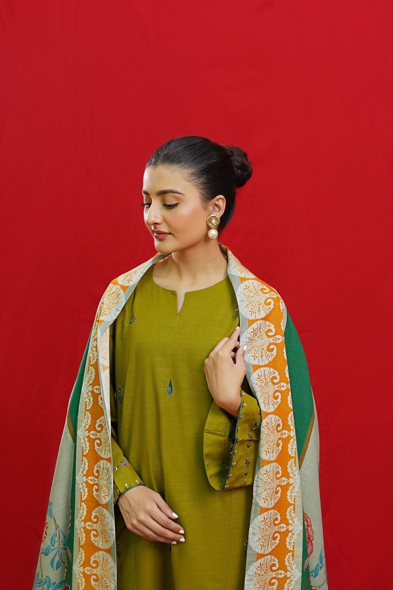 URGE - 3PC DHANAK EMBROIDERED DRESS