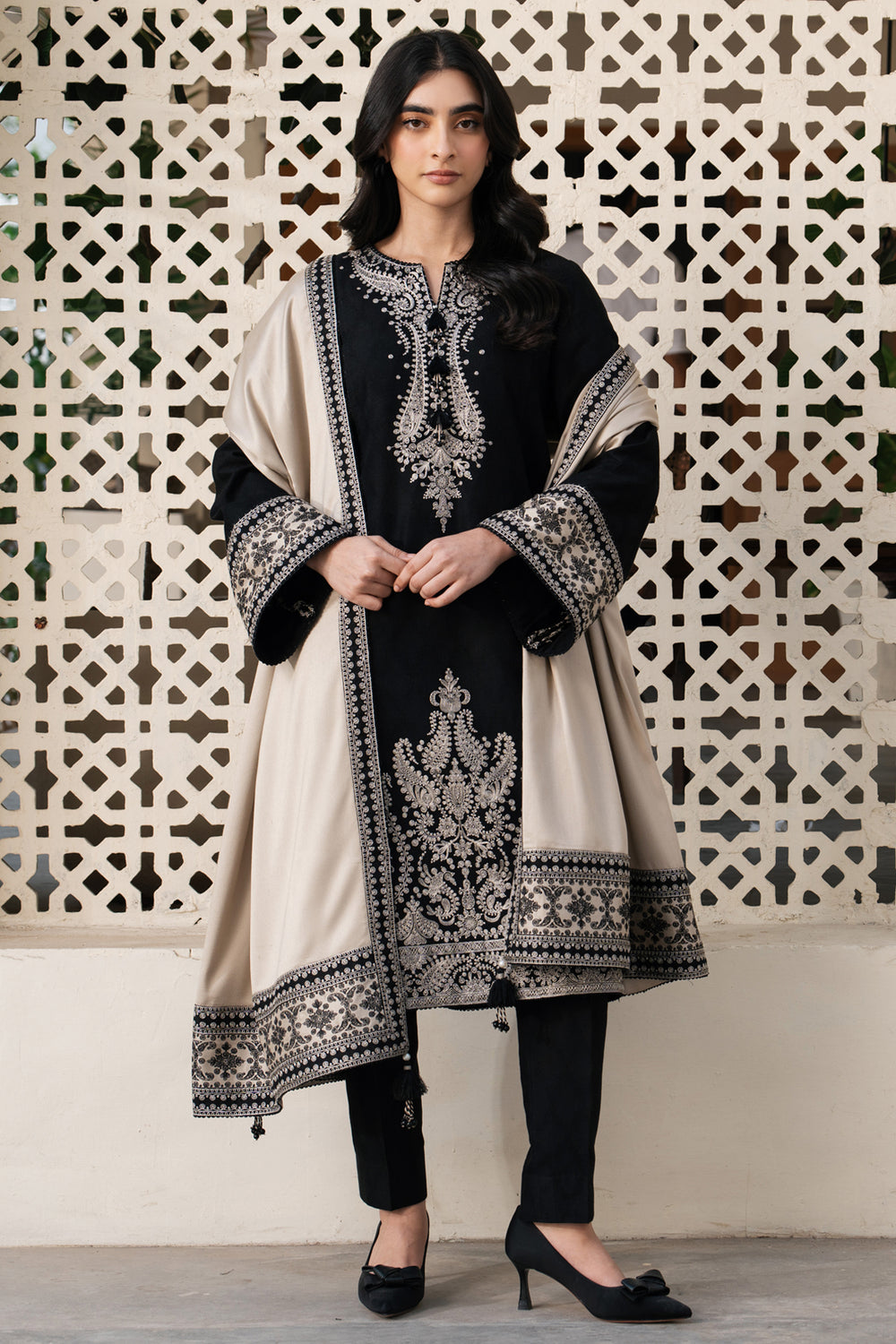 EMBROIDERED PREMIUM DHANAK
