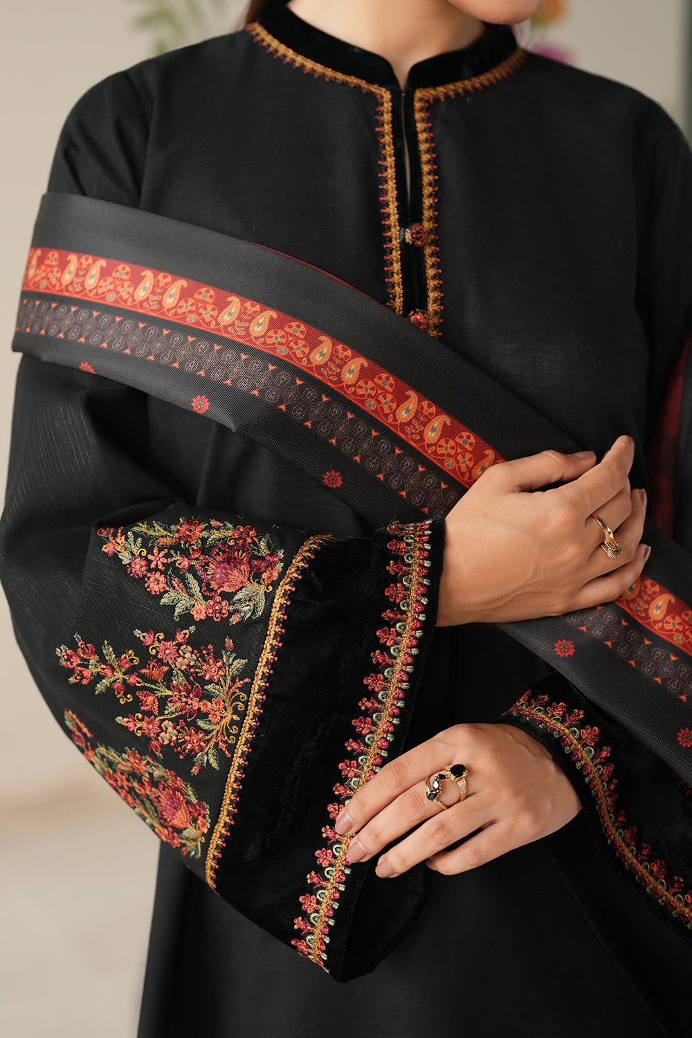 3PC EMBROIDERED DHANAK DRESS