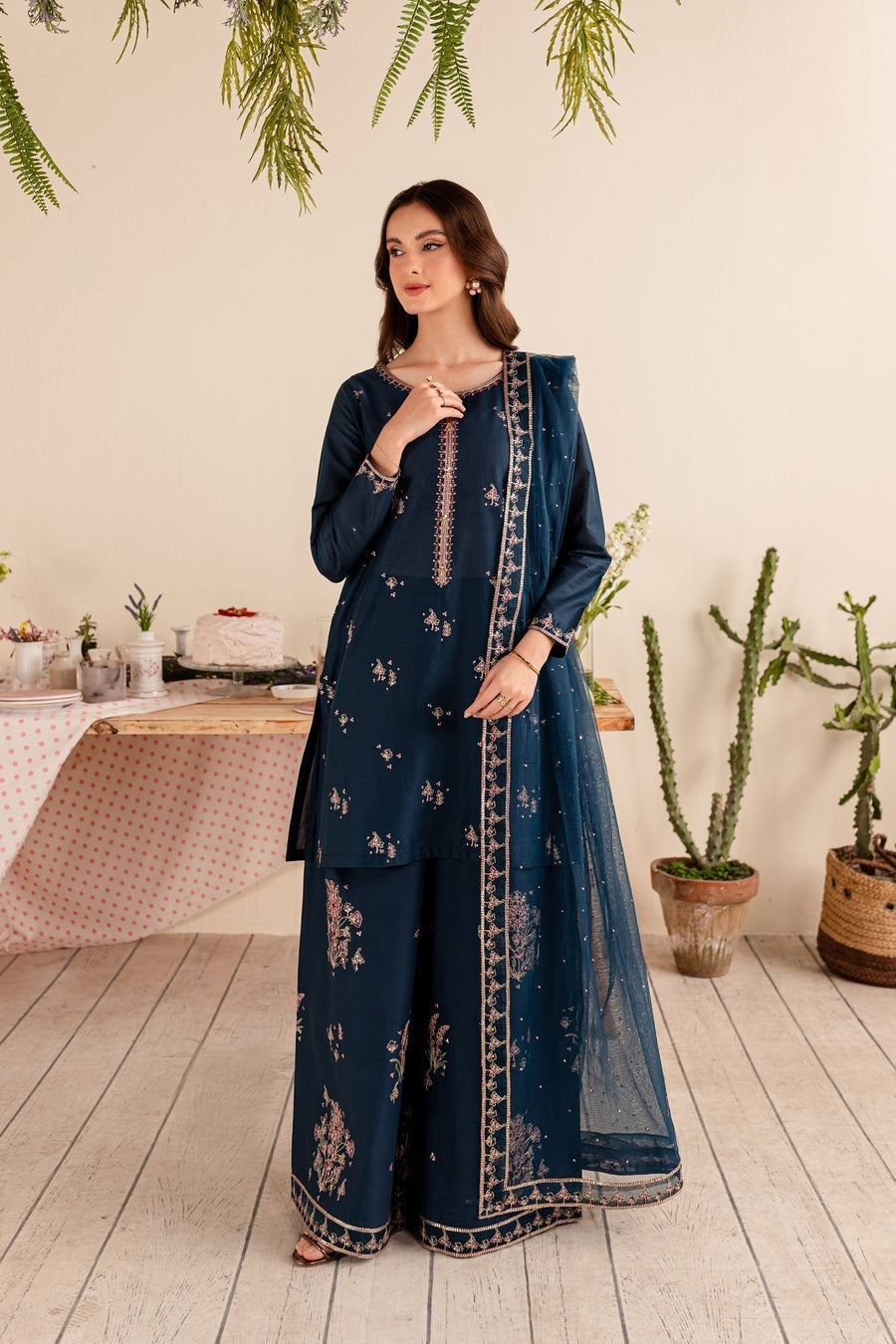 BATIK-3PC DHANAK EMBROIDERED SUIT