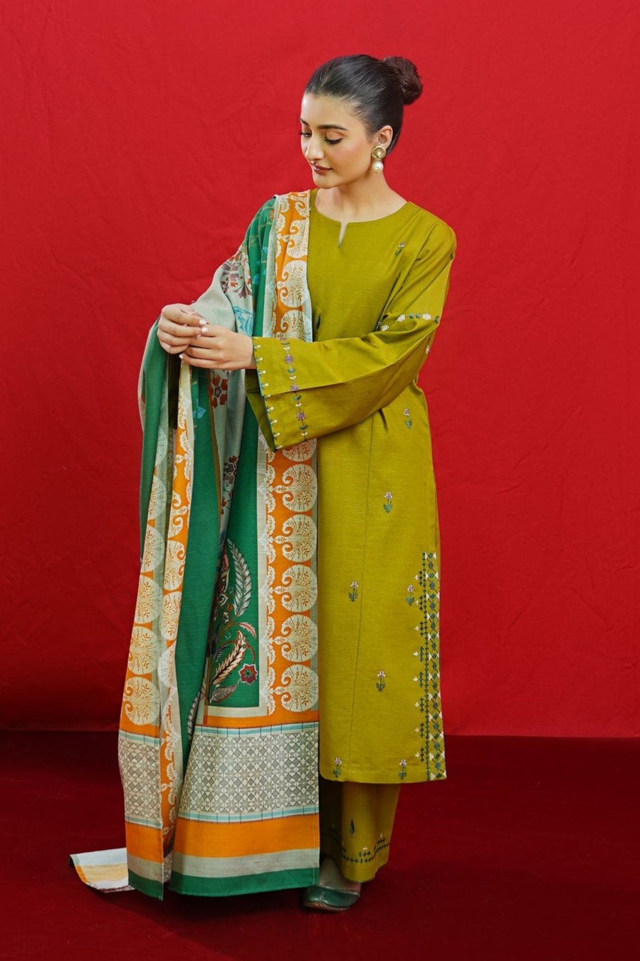 URGE - 3PC DHANAK EMBROIDERED DRESS