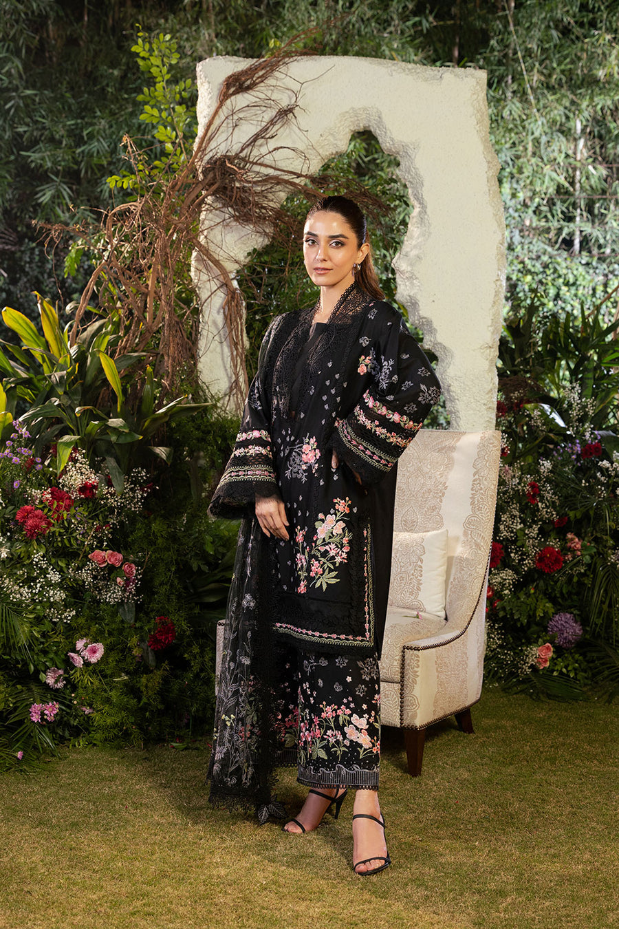 Sobia Nazir Embroidered Dhanak Suit Unstitched 3 Piece