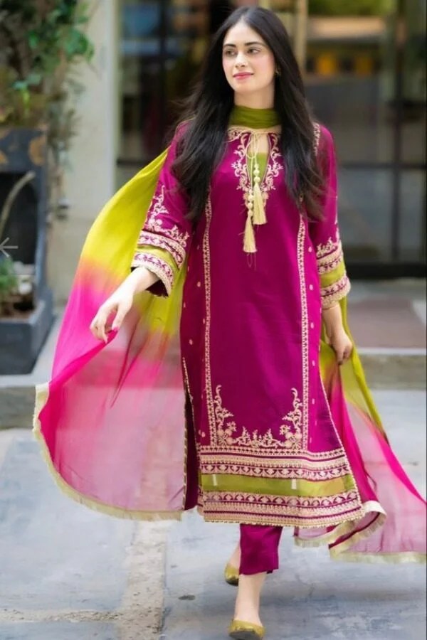 Omal By Komal 3Pcs Embroidered winter Dhanak Collection