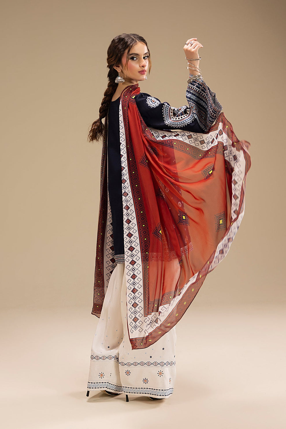 3PC EMBROIDERED DHANAK DRESS