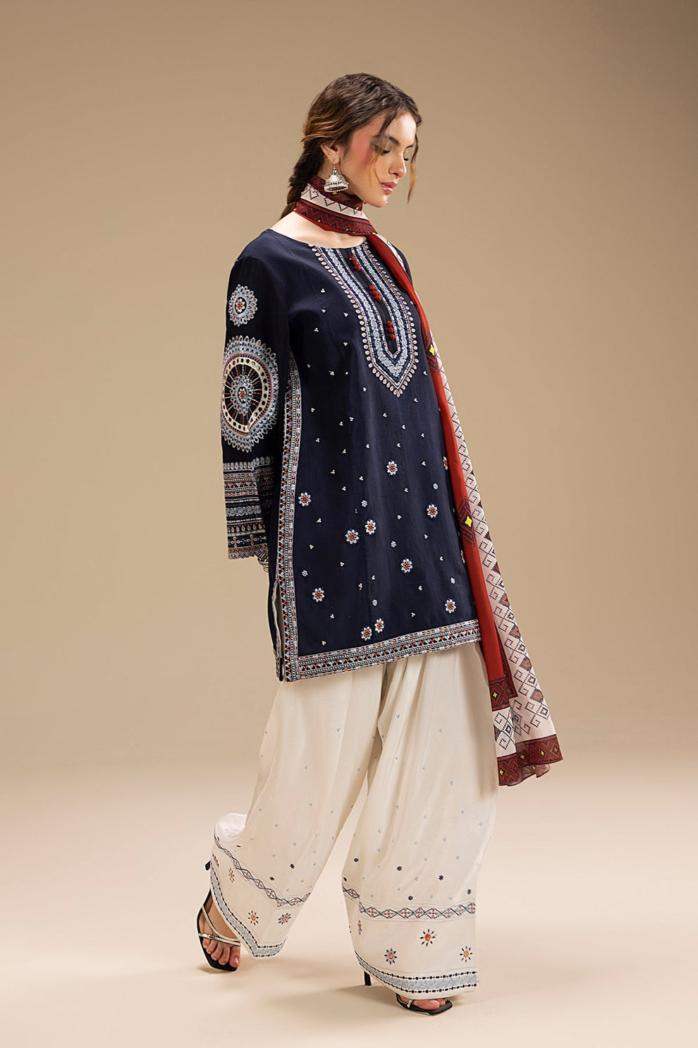 3PC EMBROIDERED DHANAK DRESS